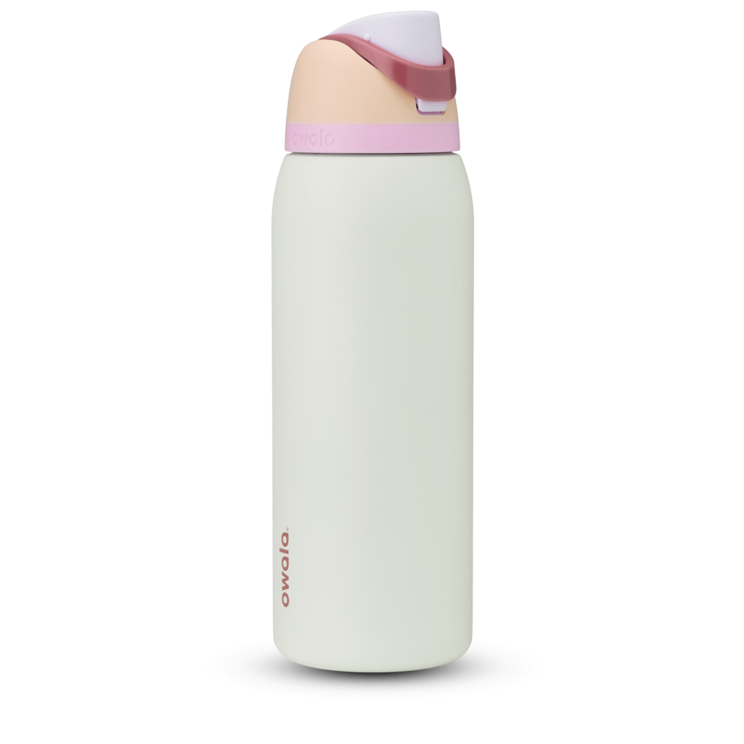 FreeSip® CA Water Bottle UYQF7