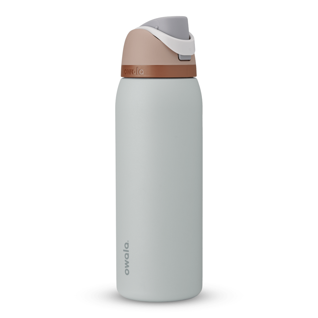 FreeSip® CA Water Bottle UYQF7