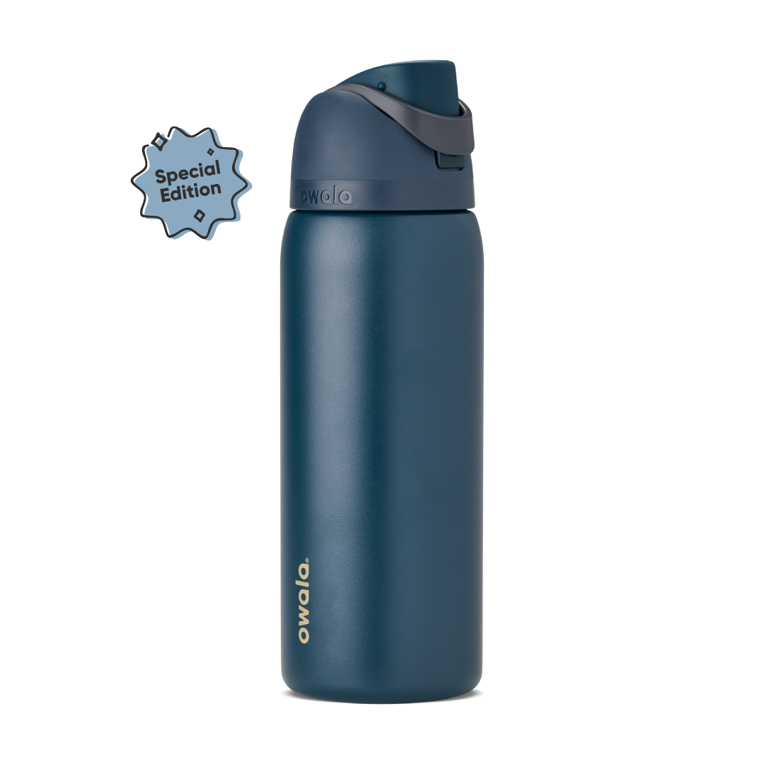 FreeSip® CA Water Bottle UYQF7